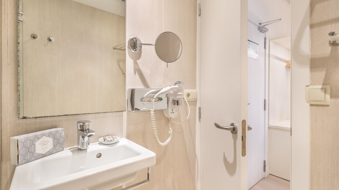 FERGUS Style Soller Beach